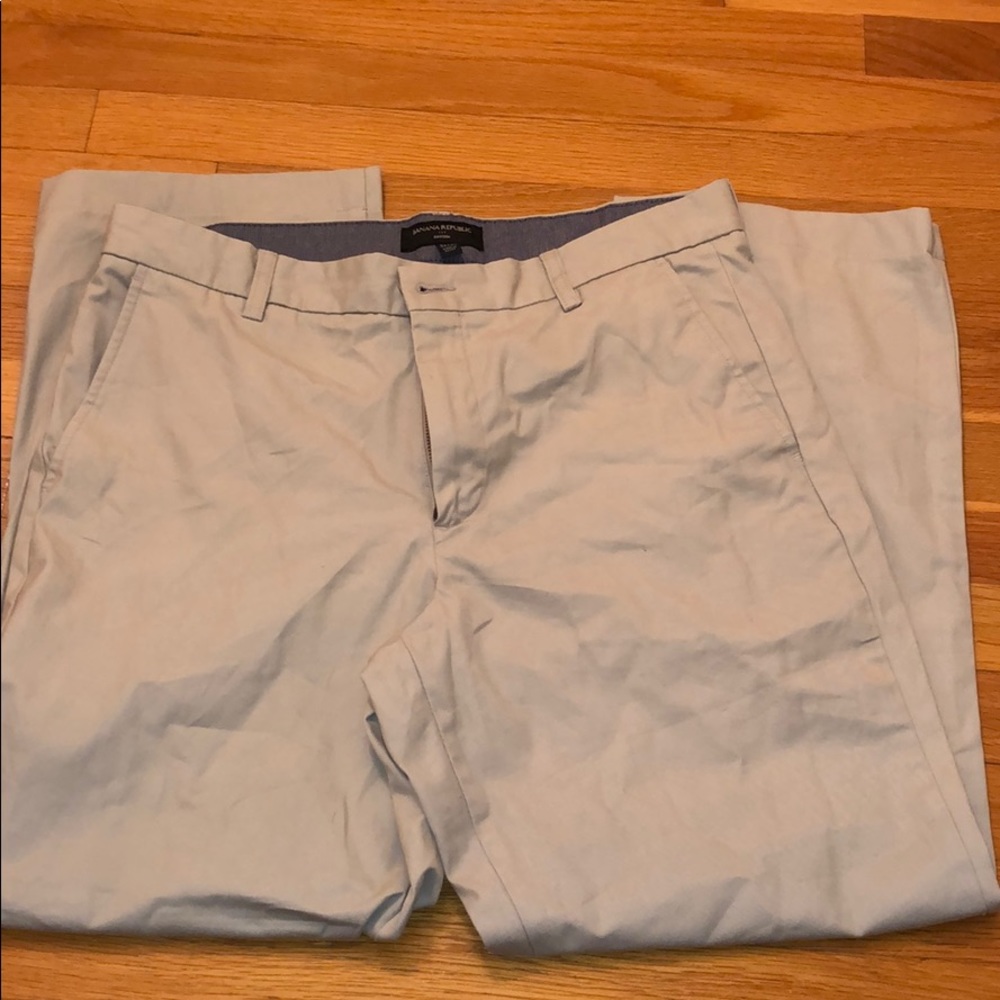Chinos